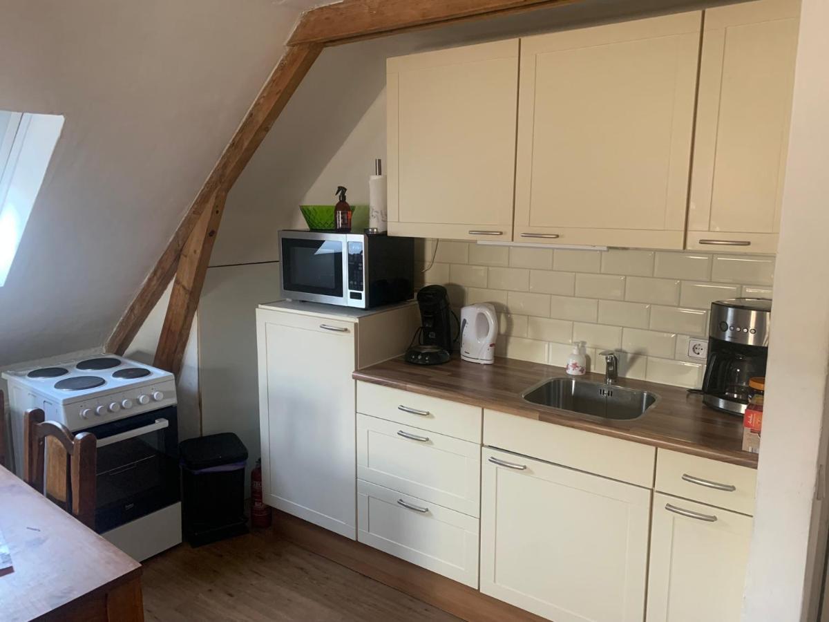 De Oude Paardentramremise Apartment Ulrum Exterior photo